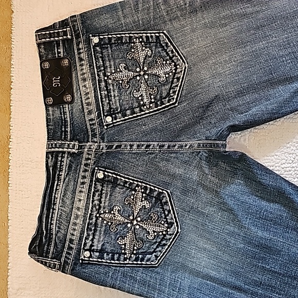 NWOT Womans Miss Me Jeans in size 30. They are Easy Boot fit. - Picture 7 of 8